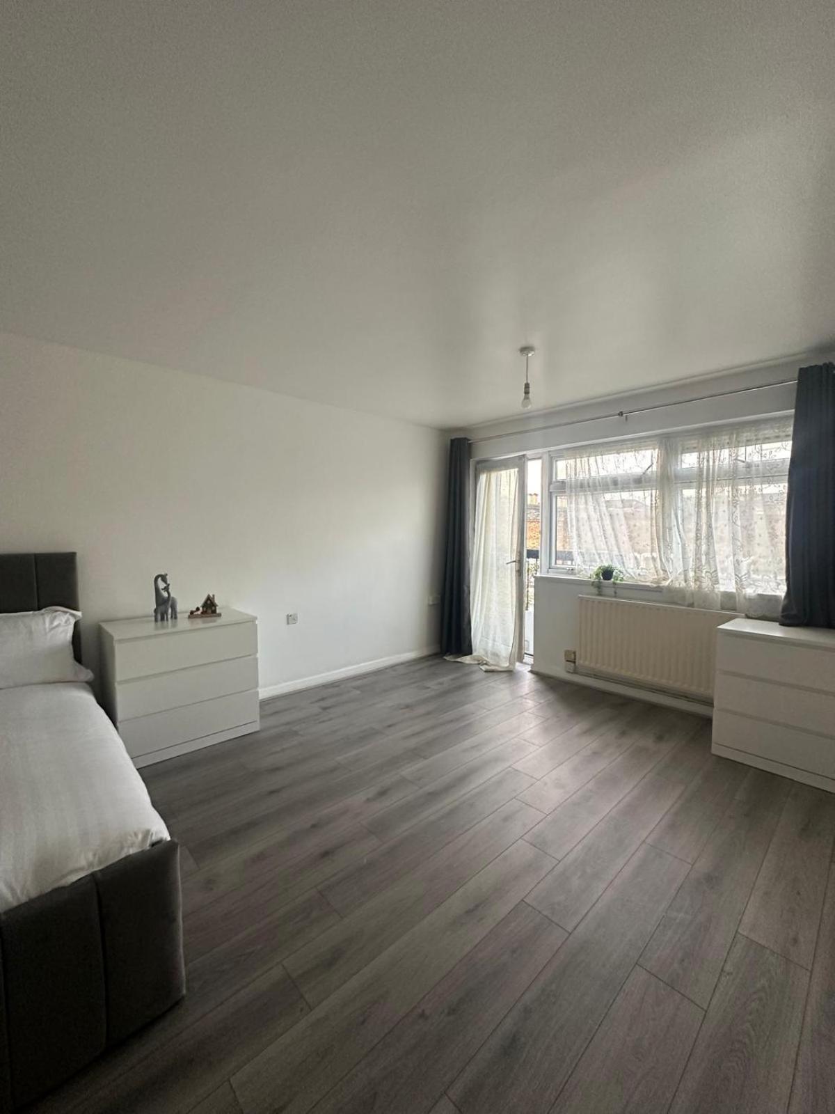Alloggio in famiglia Modern In A 4 Bedroom Flat In London, Shared Bathroom! Londra